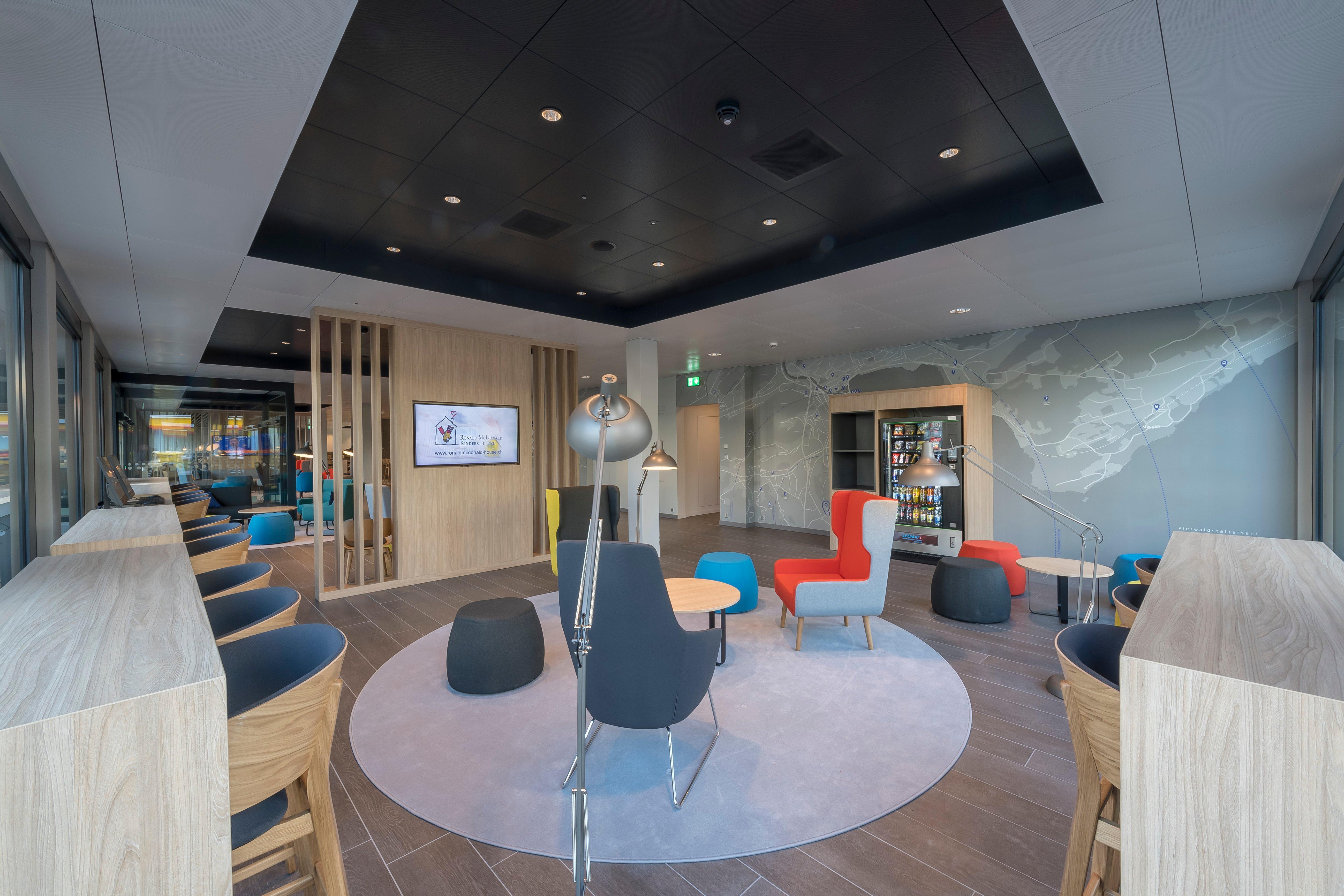 Holiday Inn Express - Luzern - Kriens By Ihg Exterior photo
